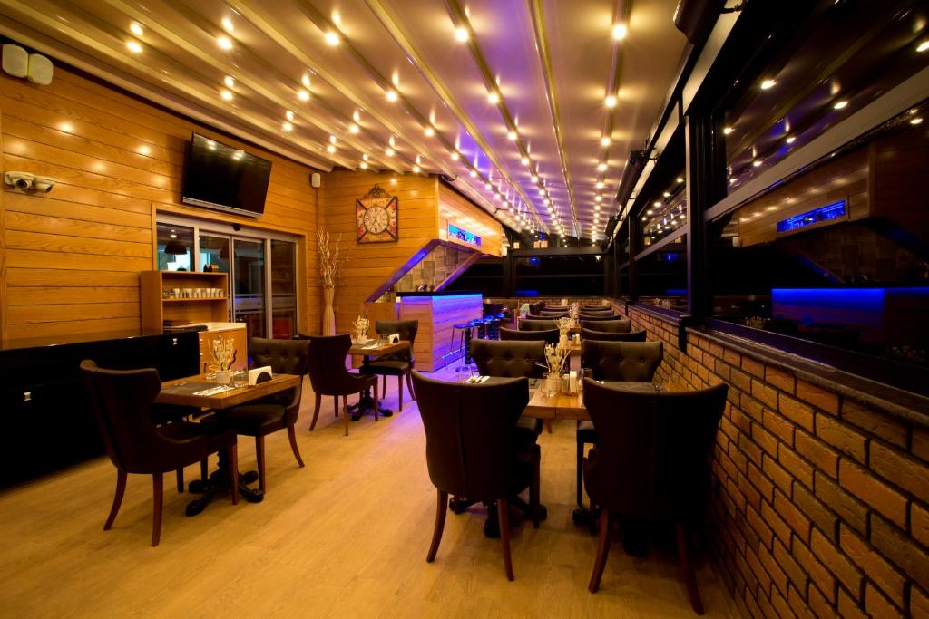 Restaurace v ubytování Endglory Hotel