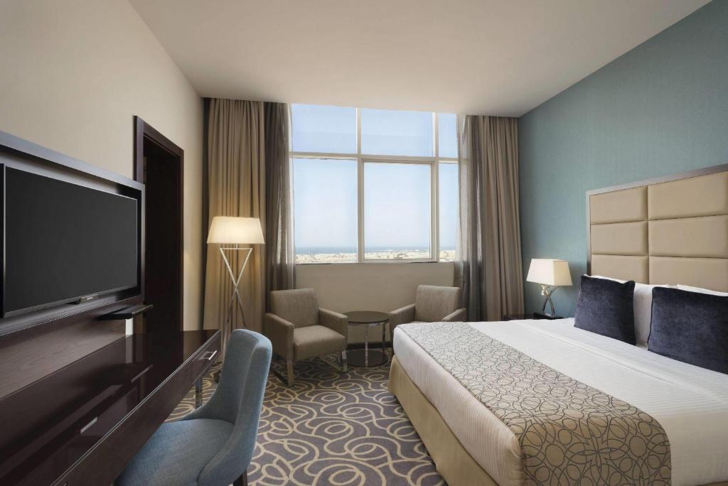 Ramada Abu Dhabi Corniche در ابوظبی