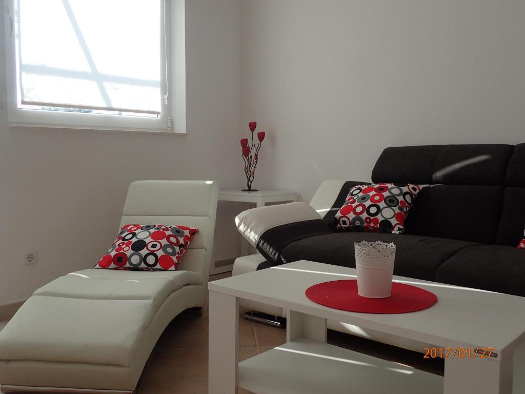 Posedenie v ubytovaní Apartment Villa Bonadea
