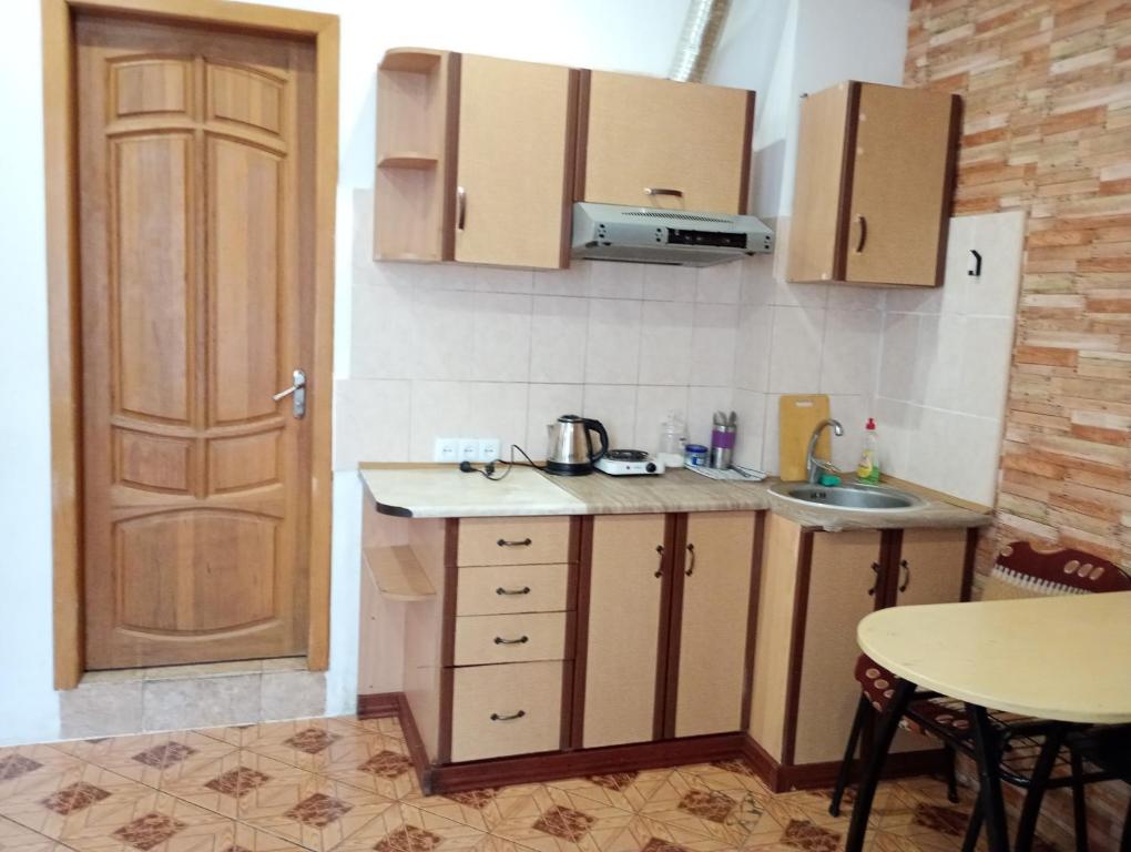 -studyia Tsentr,ZhD vokzal,Pryvoz Apartment photo 4