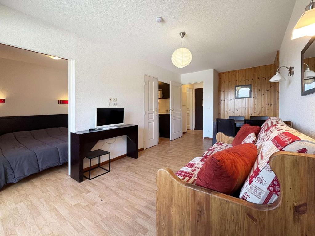 Appartement de standing avec piscine, sauna, hammam et wifi aux Orres 1800 - FR-1-322-130