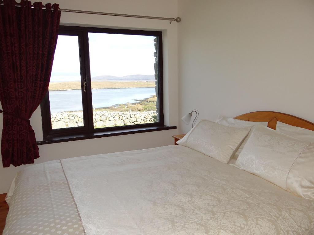 Postel nebo postele na pokoji v ubytování Cill Cottage