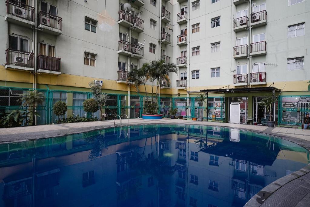 The Suite Metro Apartment by King Official - Housity