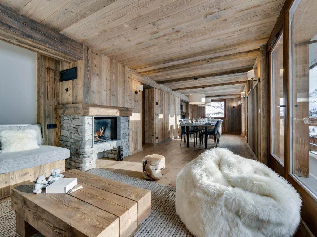 Nouveau appartement lumineux avec parking à Tignes Le Lac