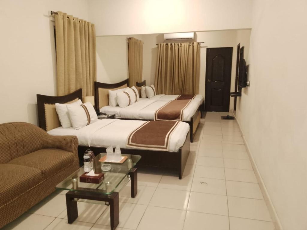 Royal Inn Hotel - 