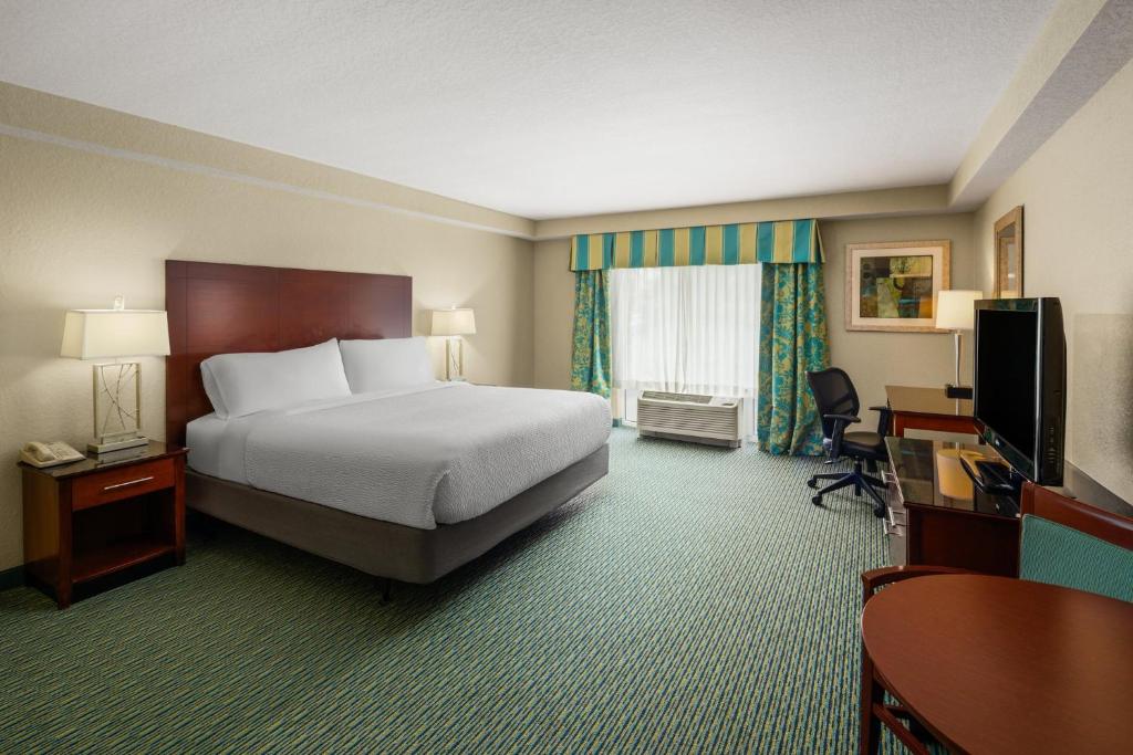 Holiday Inn Resort Orlando - Lake Buena Vista, an IHG Hotel - 