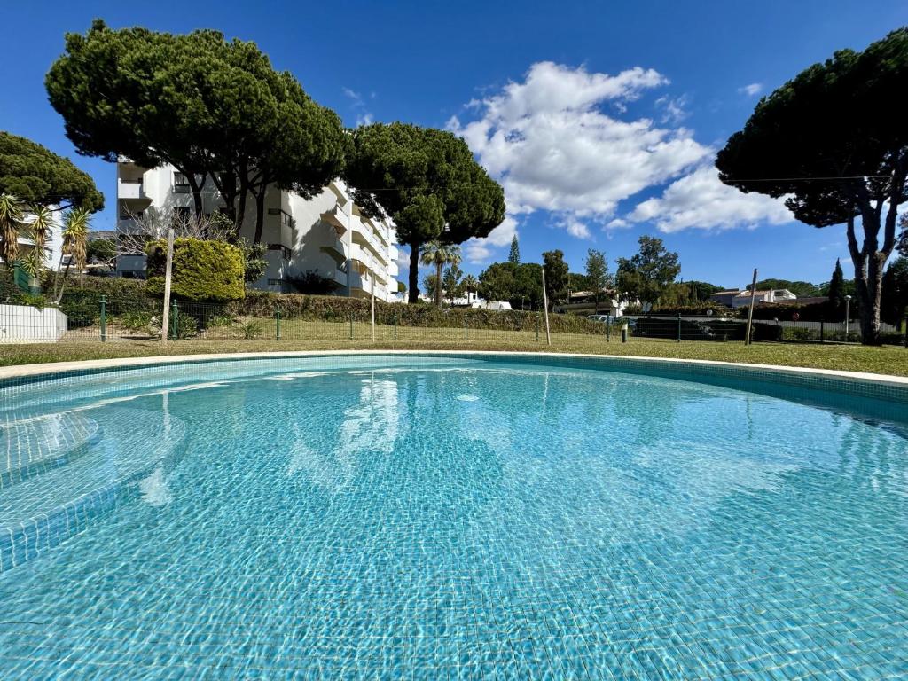 Vilamoura Charming 3 With Pool by Homing