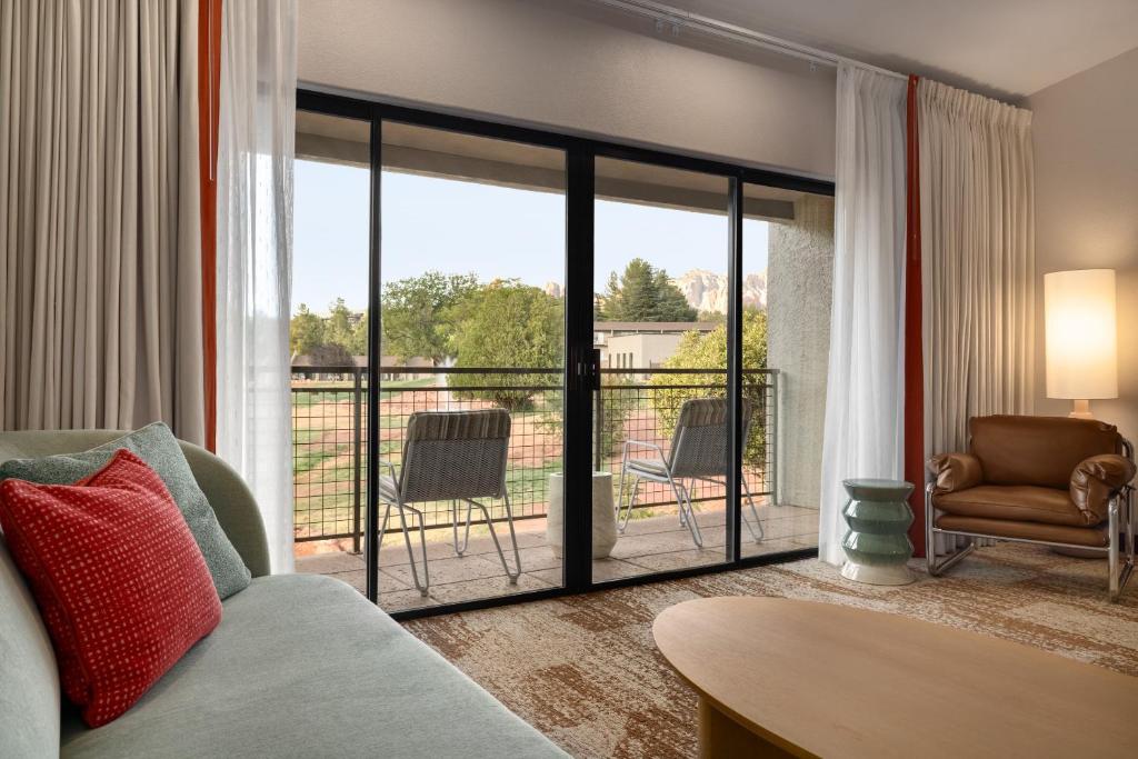 Poco Diablo Resort - 