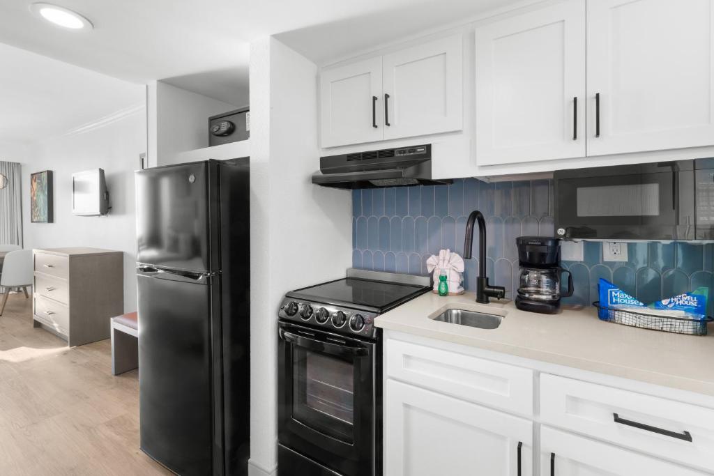 Ocean Reef Resort - 