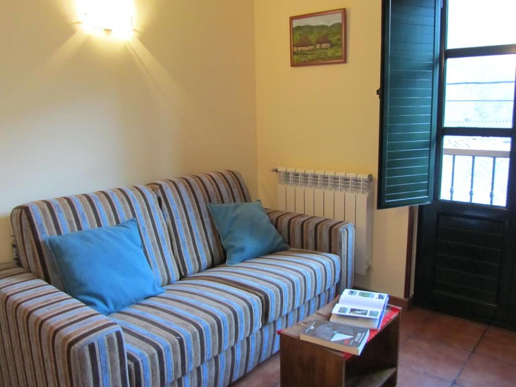Apartamentos Rurales Casa Baltasar - Appartement Met Twee Bedden (3 Volwassenen)