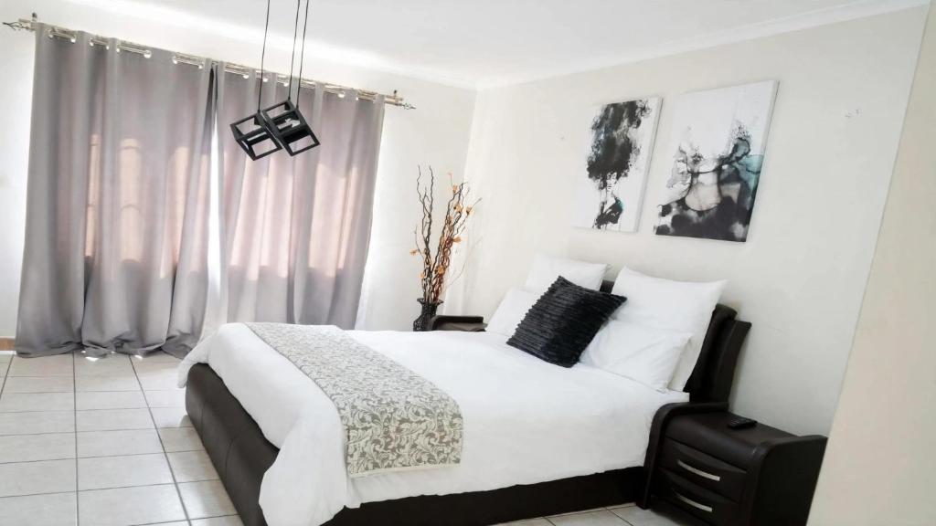 Hatfield, Grosvenor Private apartment. - 