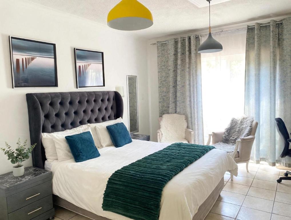 Hatfield, Grosvenor Private apartment. - 