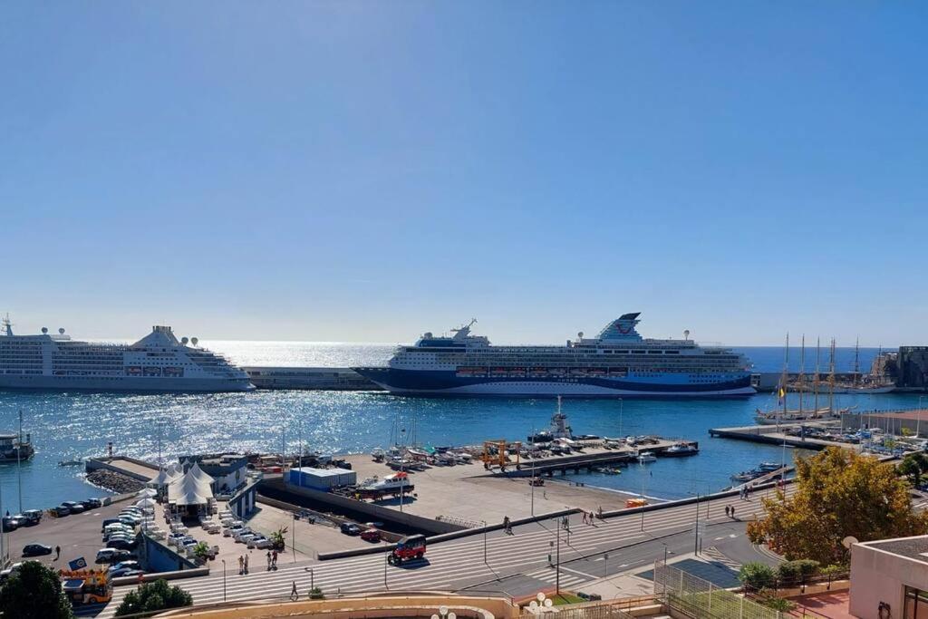 Vista Pontinha Ac & Harbor View
