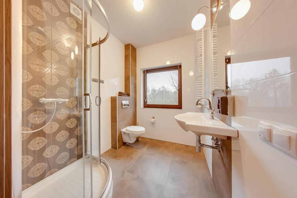 Hotel Restauracja Biały Las Wierzbna - Twin Room