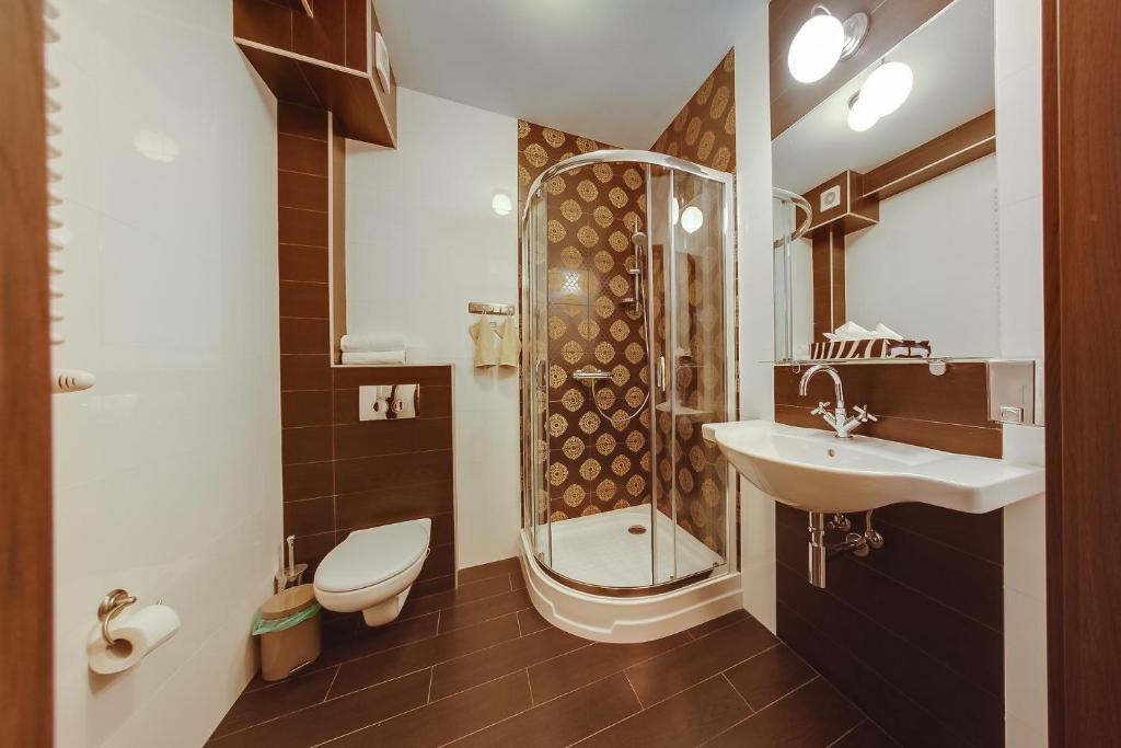 Hotel Restauracja Biały Las Wierzbna - Small Double Room