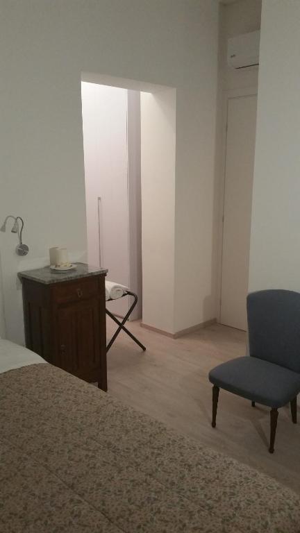 Dafne B&B - Family Room With Private Ensuite Bathroom