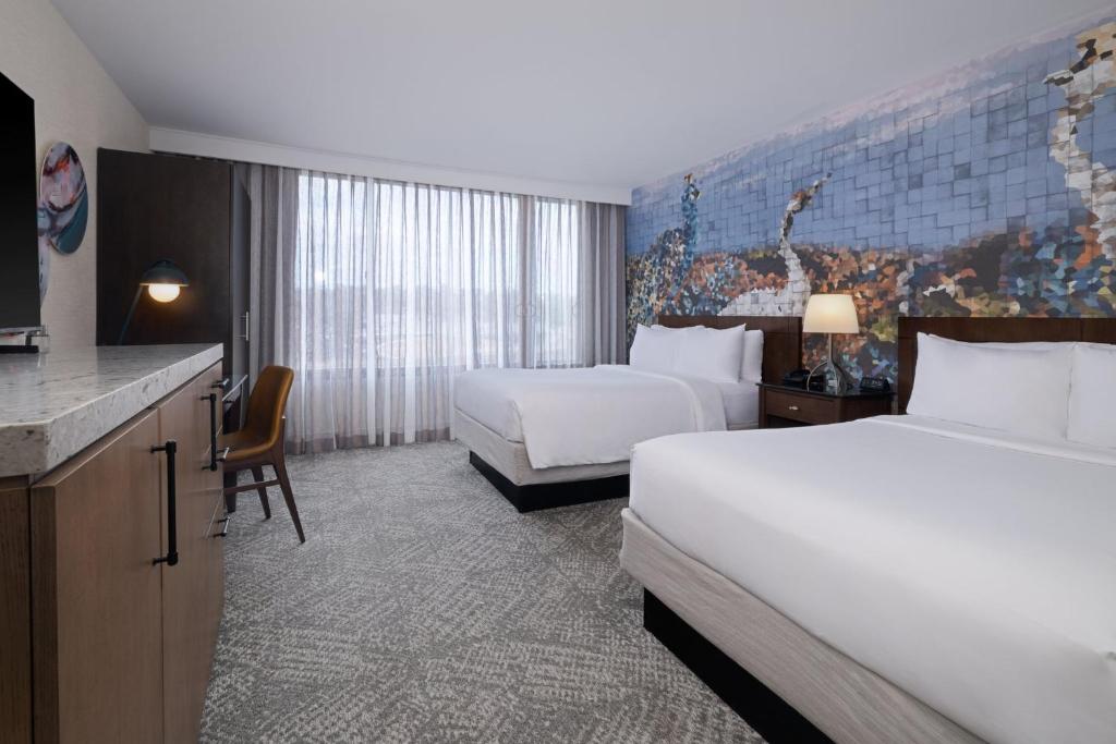 The Hills Hotel, an IHG Hotel - 
