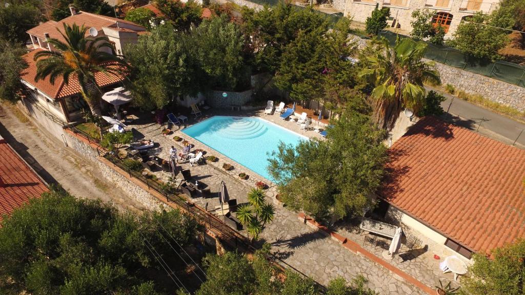 The swimming pool at or close to Casa Vacanze Villa Francy
