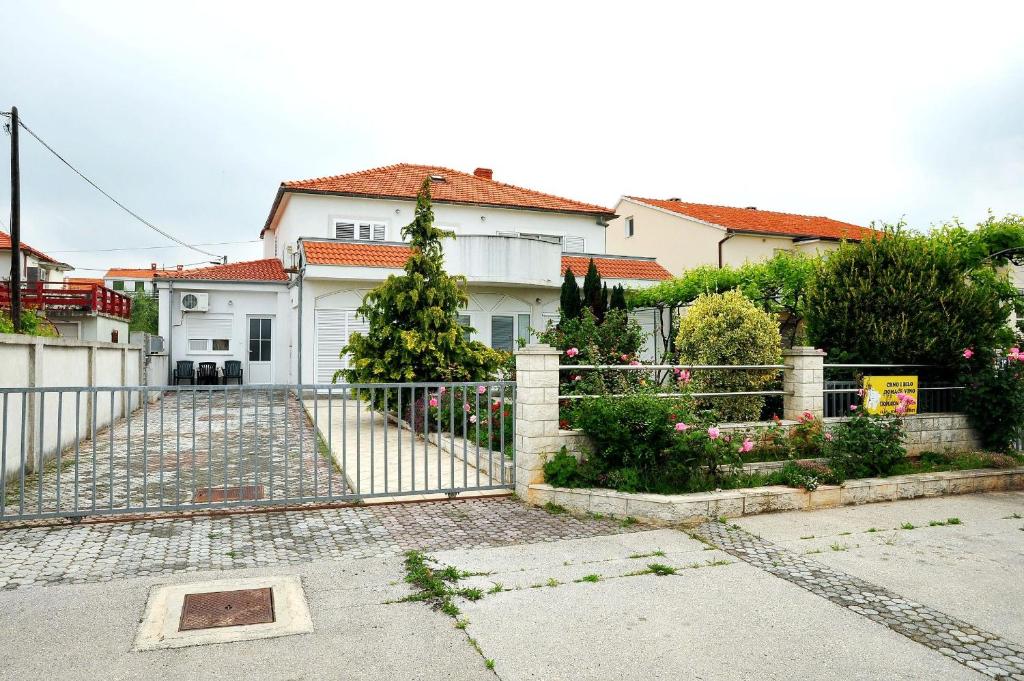 Apartments Marijan
