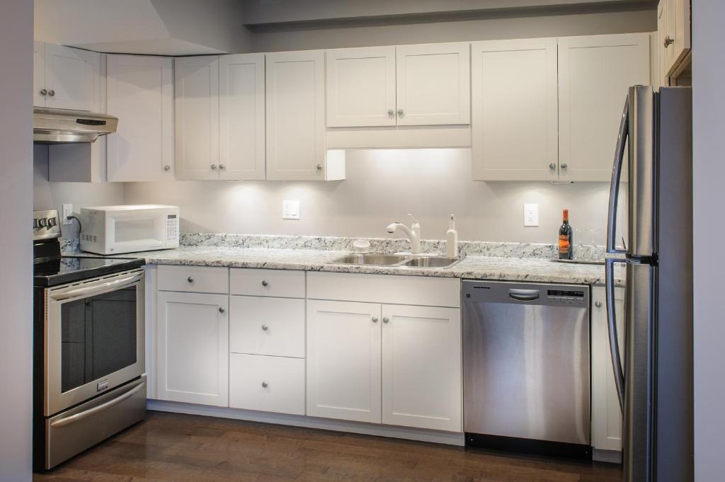 Apartment Moncton Suites Georges Canada Booking Com