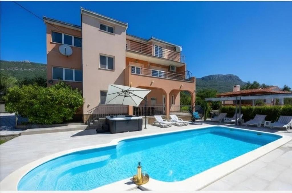 Villa Leona