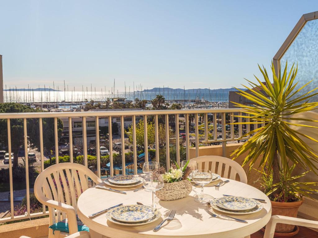 Apartment Port de La Gavine-34 by Interhome