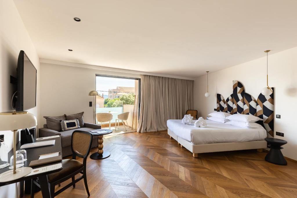 Hôtel & Spa Rocabella - Comfort Double Room With Terrace - Free Spa Access