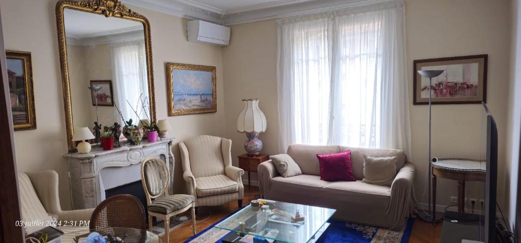 Appartement climatisé 70 m2 à Paris Trocadéro à louer en bail de mobilité
