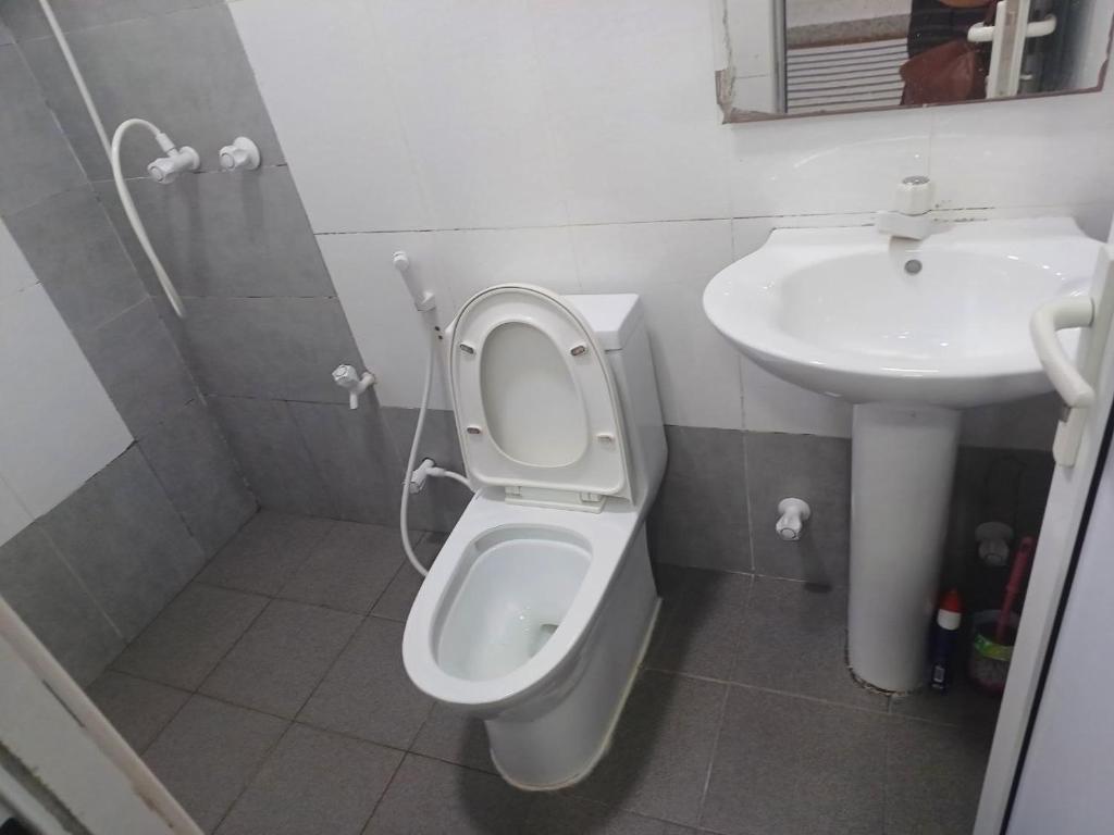 فضای داخلی MSM DIAMOND guesthouse در ماله - تصویر ۳