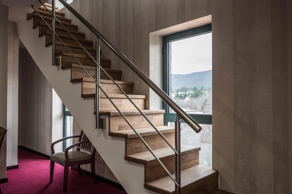 Fotografie z fotogalerie ubytování Kopala Tskneti Hotel v destinaci Tsqnetʼi