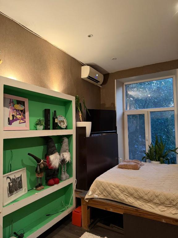A room in a communal apartment near the railway station фото 2