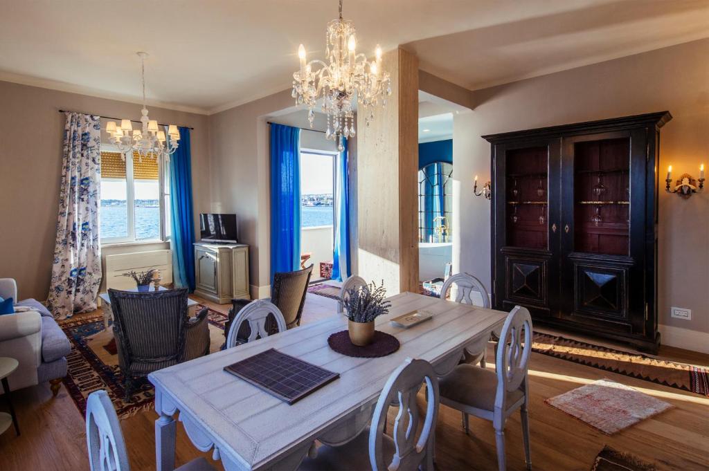 Posedenie v ubytovaní Luxury Residence Zadar