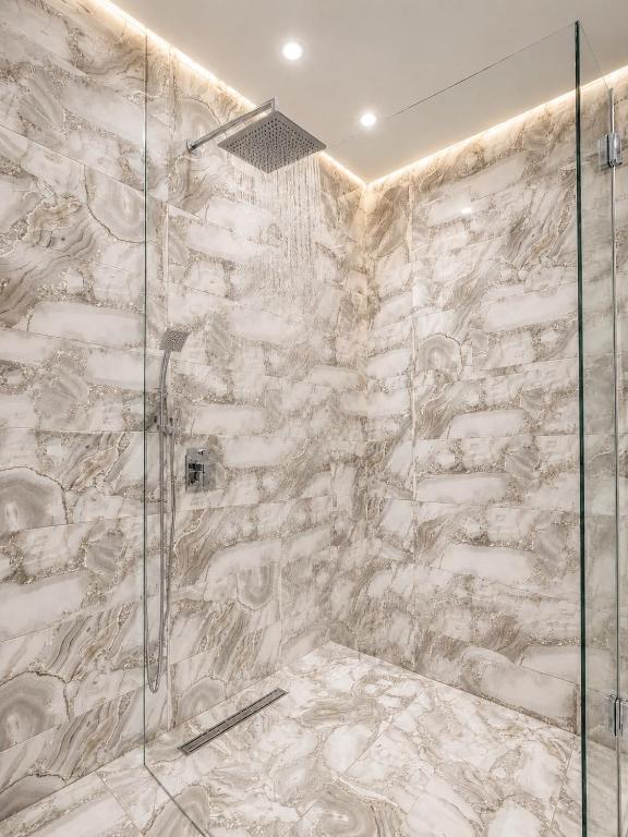 لابی و فضای عمومی Central Suite Baku Hotel - تصویر ۵