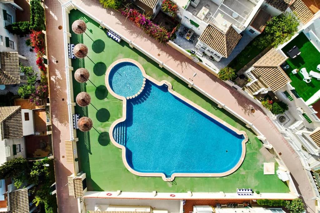 Relaxing Oasis for Digital Nomads with Pool
