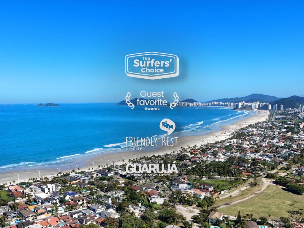 an aerial view of the beach and the ocean at HOSTEL QUINTAL GUEST - Guarujá in Guarujá