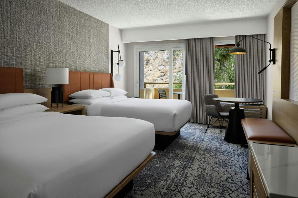 Sheraton Agoura Hills Hotel - 