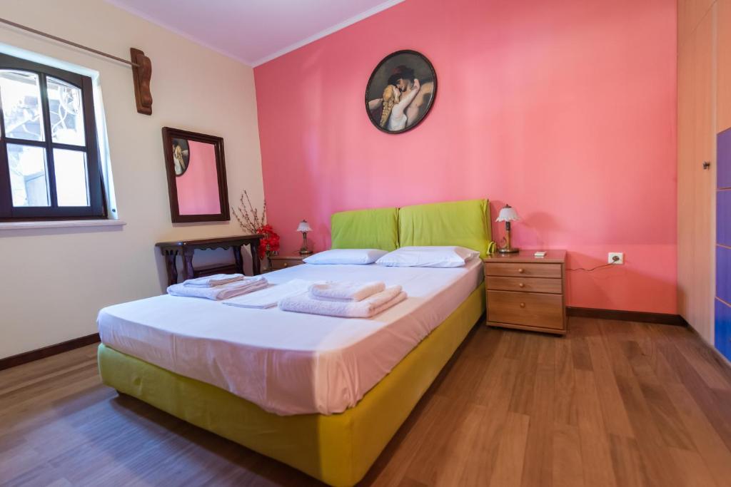 Postel nebo postele na pokoji v ubytování Luxury Stone Apartments