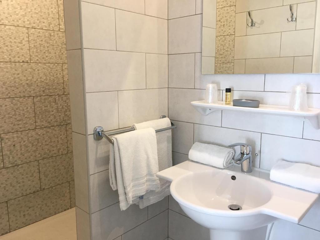 Hotel Le Magnan - Quarto Triplo Clássico