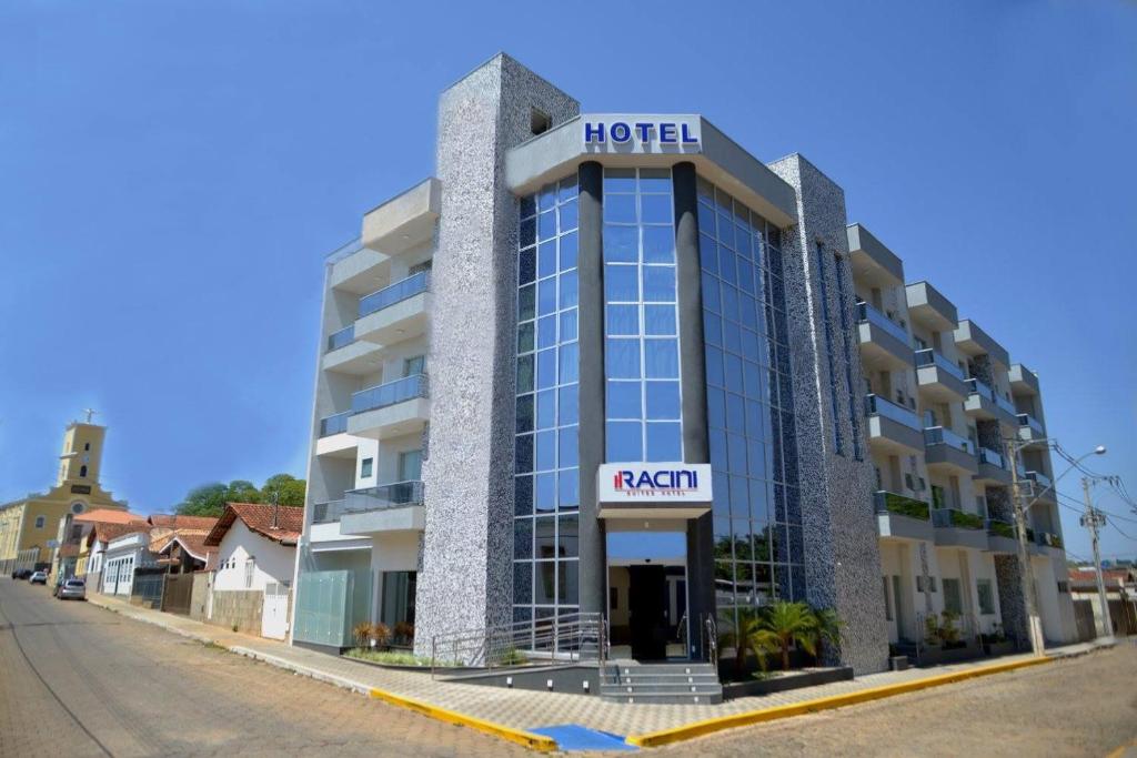 Budova, kde se hotel nachází
