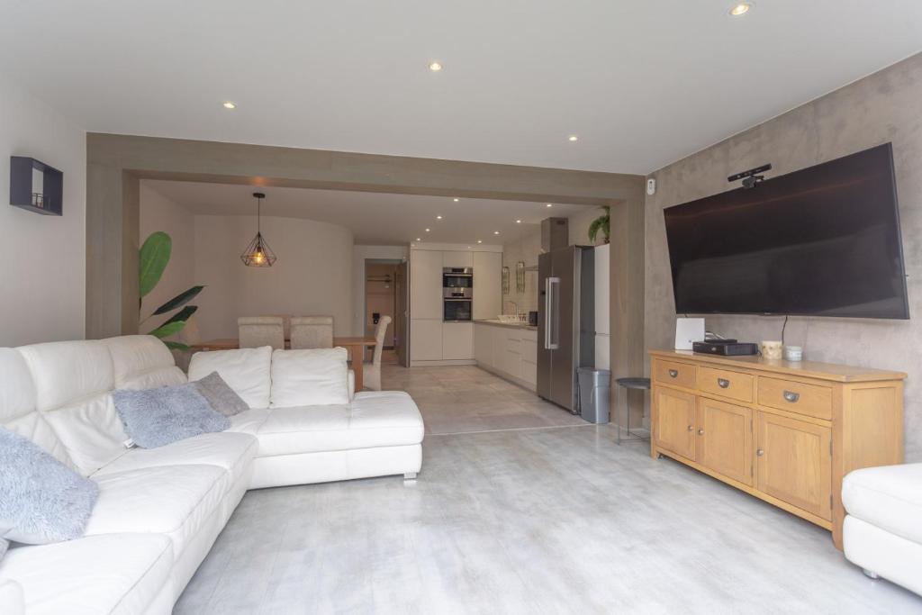Modern 3 Bedroom Duplex Adeje City Center Wifi