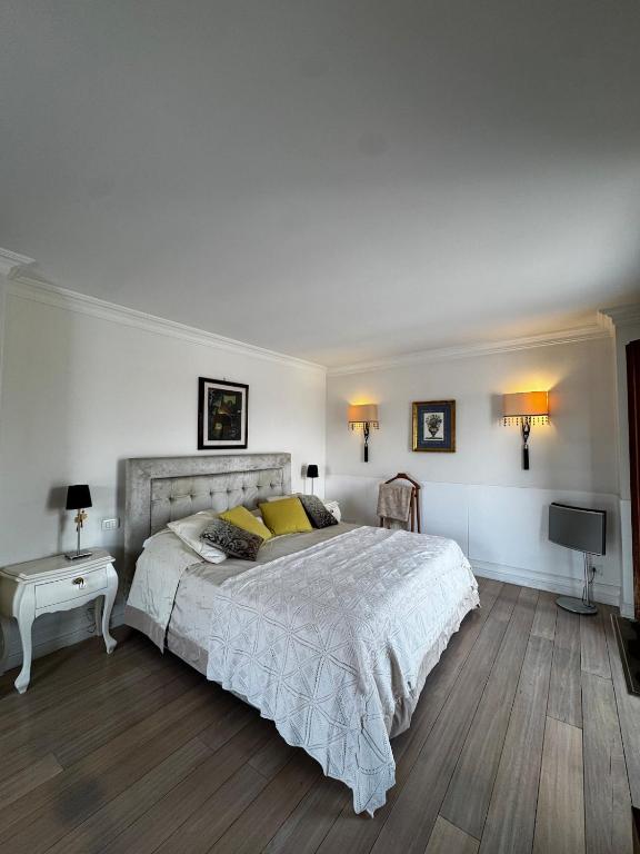 Torre Gaia Suite - Metro C Roma