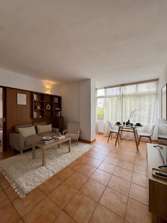 Apartamento a unos pasos de la playa Fontanilla centro Marbella