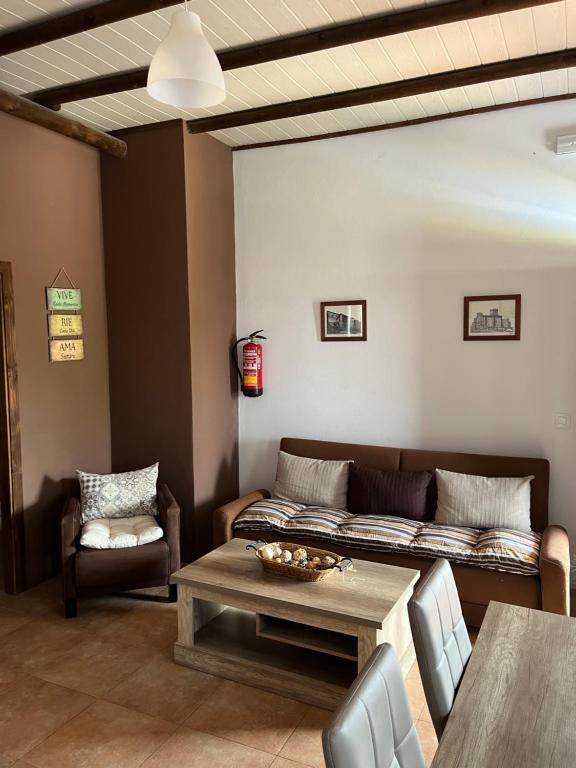 Casa Rural El Miajon Apartamentos - Two-Bedroom Apartment