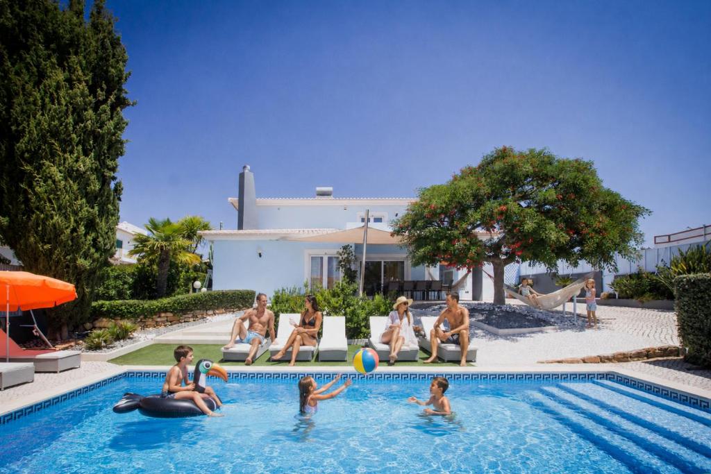 Horta's villa - private heatable Pool