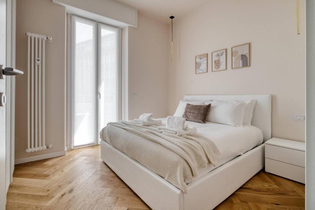 Bilocale con Vista Cupola - Elegant Design in Milano