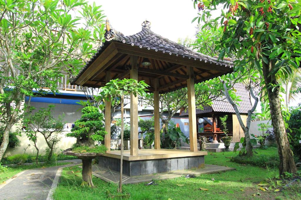 Ryanbagus Guest House - 9