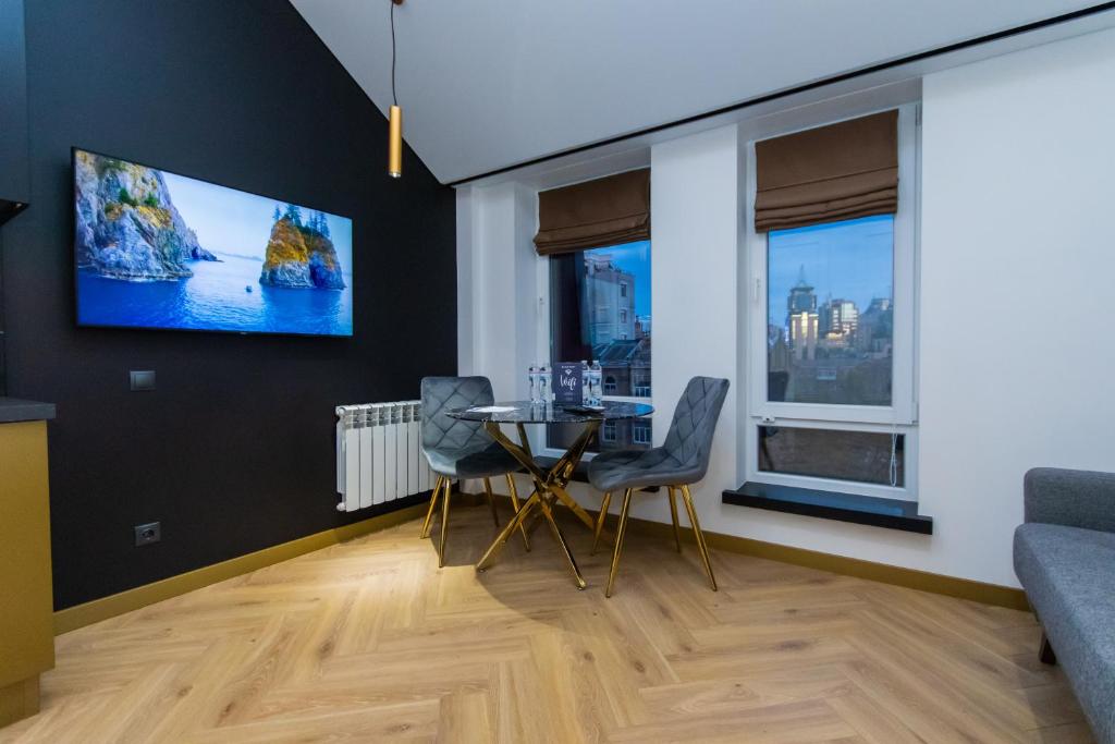 MYFREEDOM Apartments біля Хрещатика - Автономне світло фото 6
