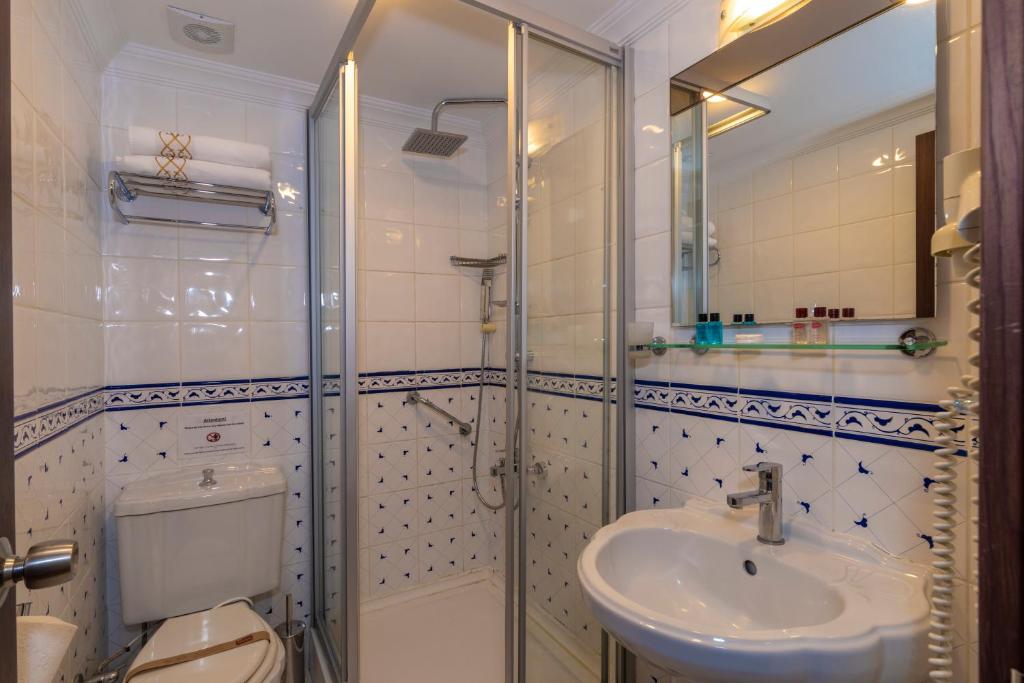 فضای داخلی Arena Modern Hotel در استانبول - تصویر ۳