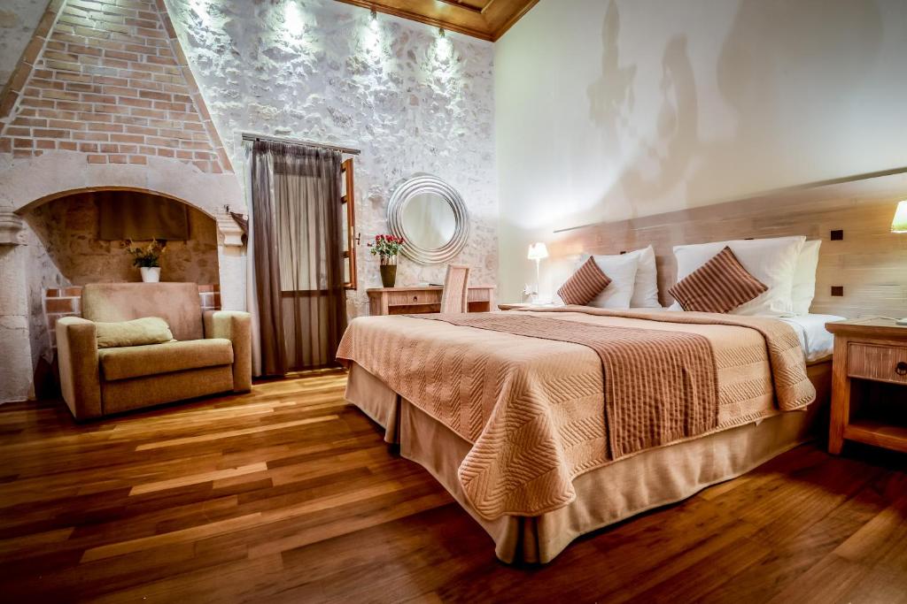 Postel nebo postele na pokoji v ubytování Leo Hotel