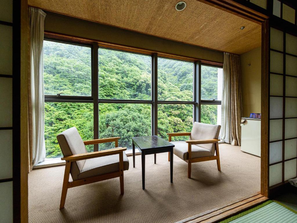 奥 道後 壱 湯 の 守